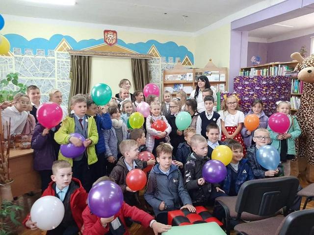 «НЕСКУЧАТЕЛЬНАЯ ДОЧКА»: иммерсивный спектакль в библиотеке